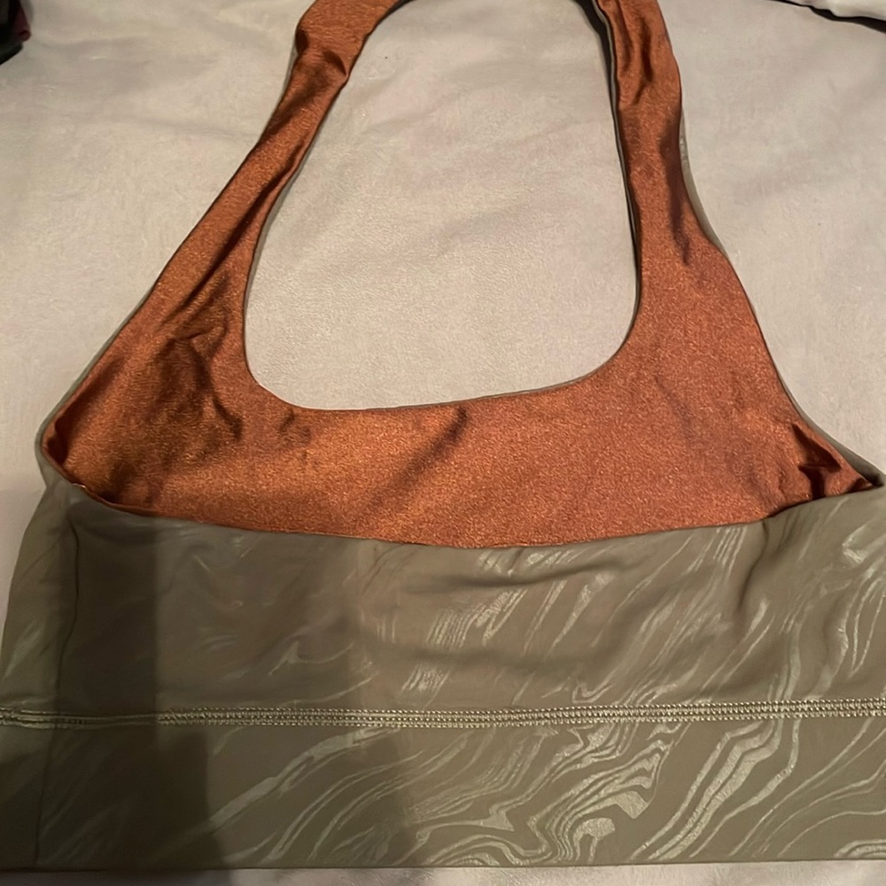Fabletics, reversible bra size large
